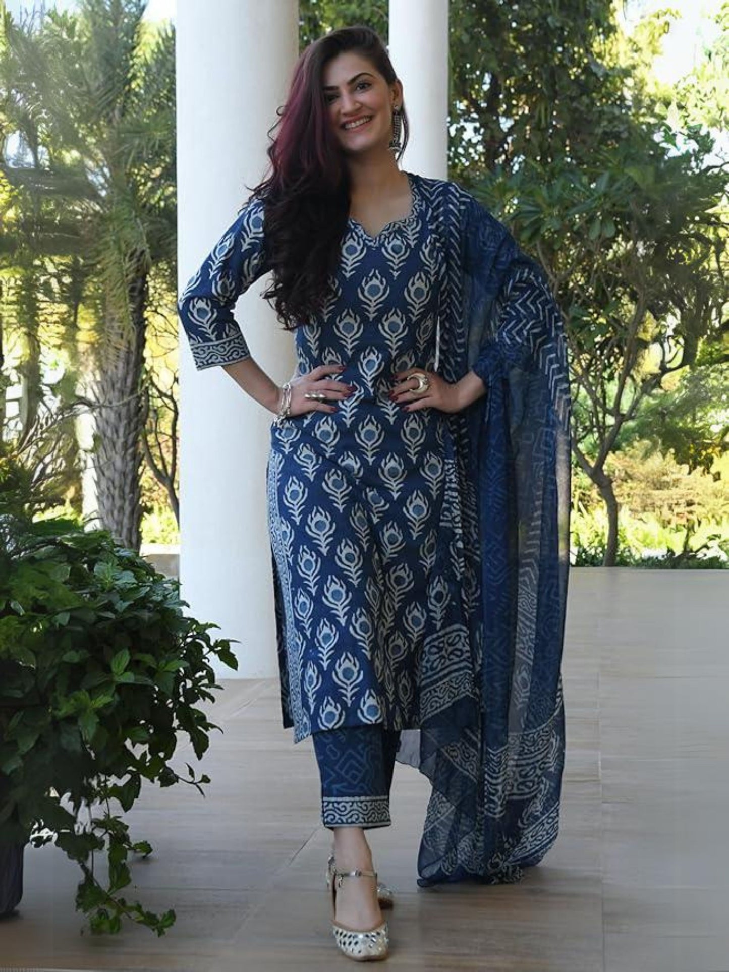 Indigo Blue Peacock Feather Printed Premium Soft Cotton Kurta Pant With Dupatta