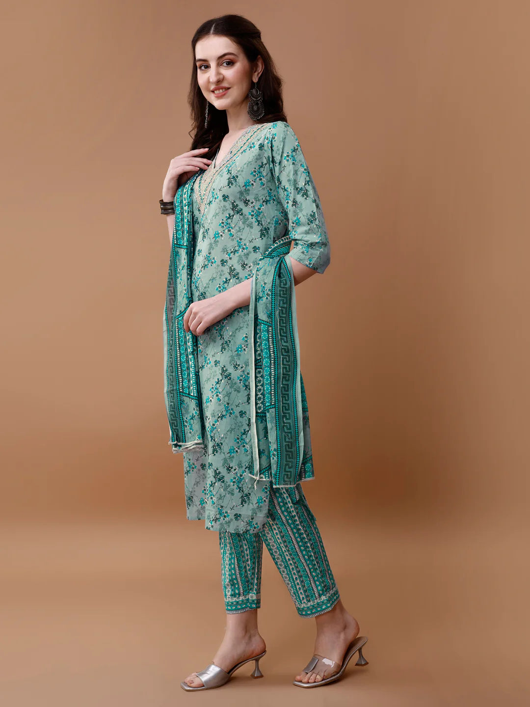 Women's Blue Embroidered & Floral Printed Cotton Kurta Pant With Dupatta