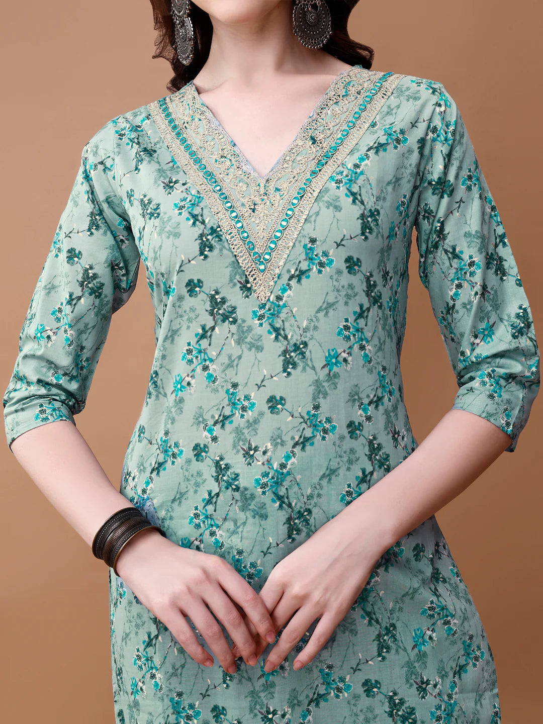 Women's Blue Embroidered & Floral Printed Cotton Kurta Pant With Dupatta