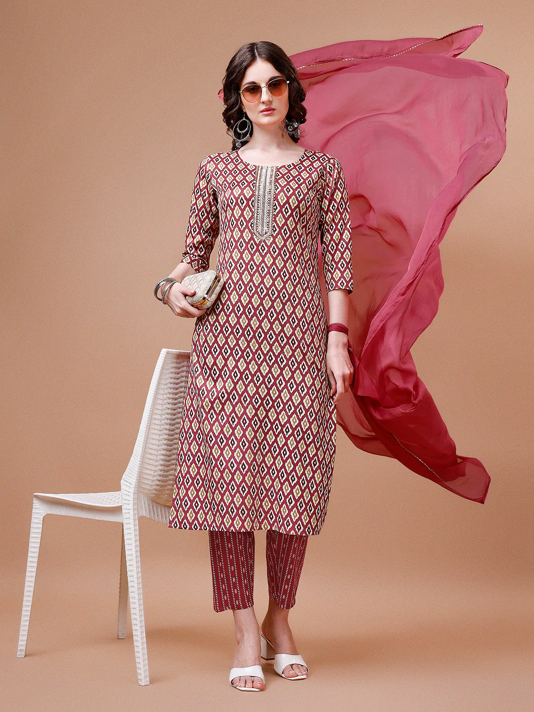Women's Pink Ethnic Motifs Printed Cotton Kurta Pant With Dupatta