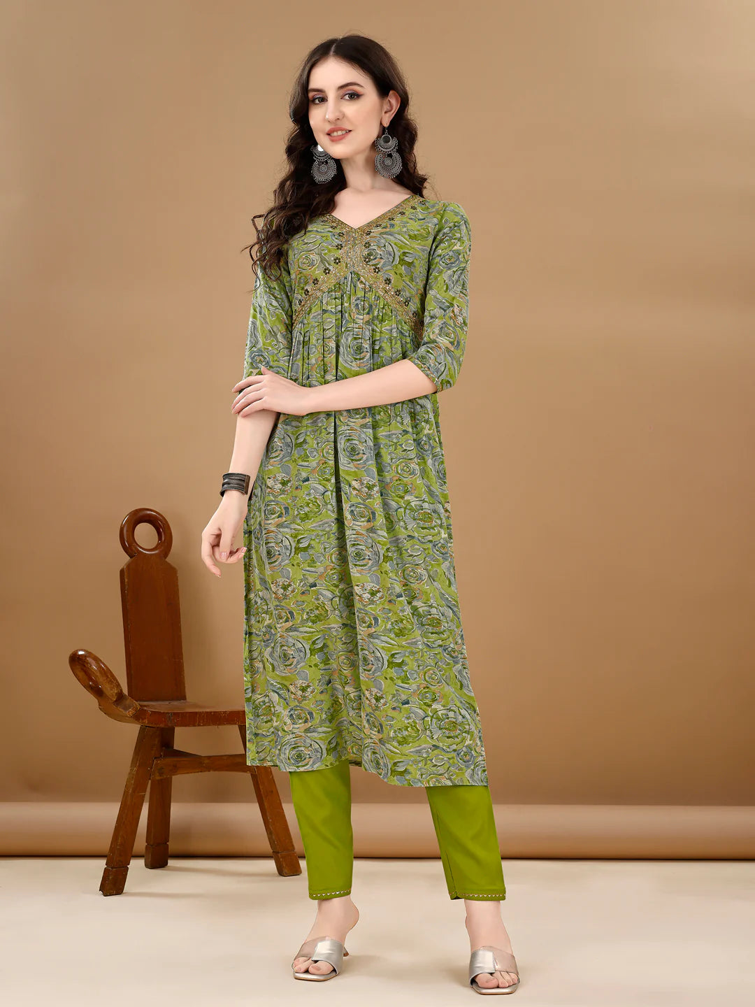 Women's Green Alia Cut Printed & Embroidered Cotton Kurta Pant With Dupatta