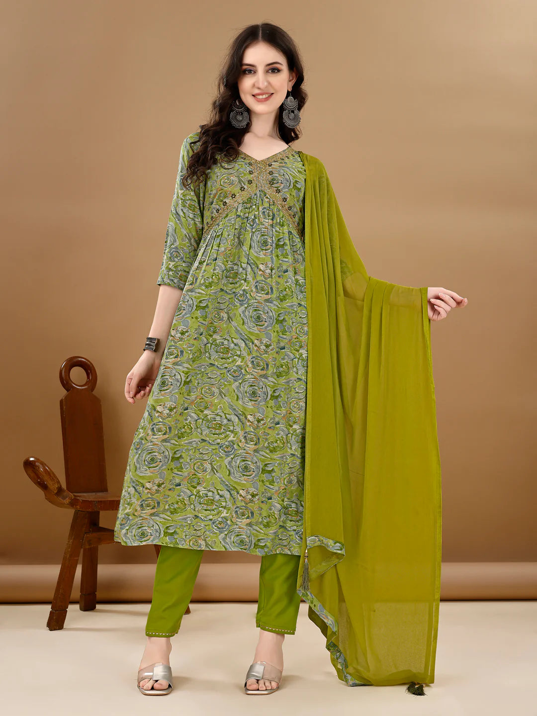 Women's Green Alia Cut Printed & Embroidered Cotton Kurta Pant With Dupatta