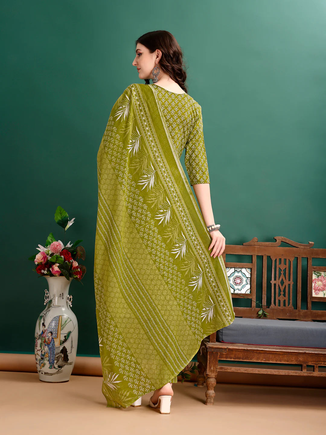 Ethnic Motifs Printed Green Cotton Kurta Pant With Dupatta