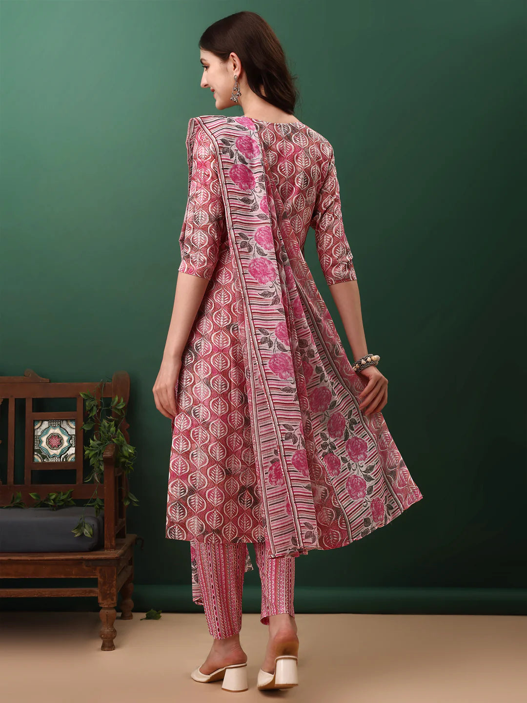 Pinky Pink Floral Printed Cotton Kurta Pant With Dupatta