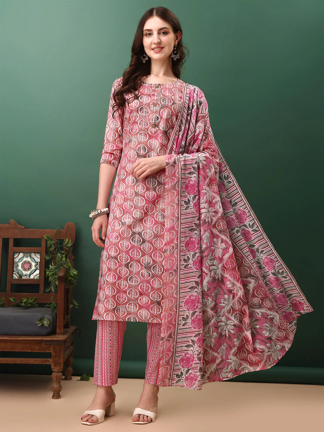 Pinky Pink Floral Printed Cotton Kurta Pant With Dupatta