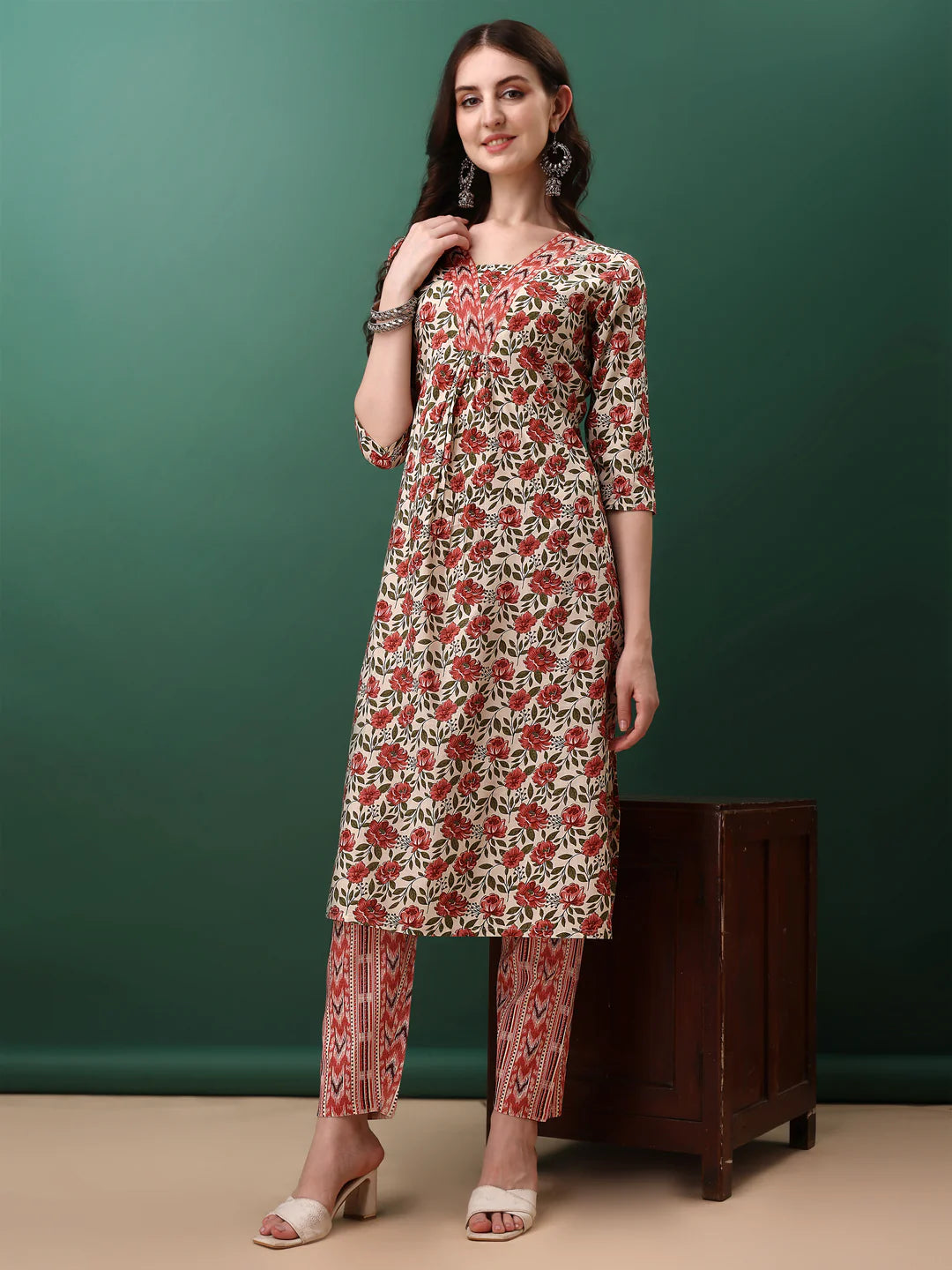 Fresh Pink Floral Printed Cotton Kurta Pant With Dupatta