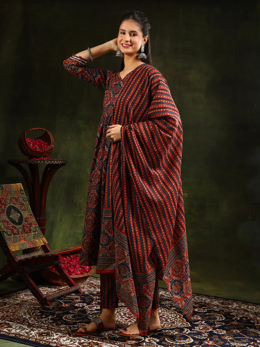 Rustic Red Floral Printed Anarkali Cotton Kurta Pant With Dupatta