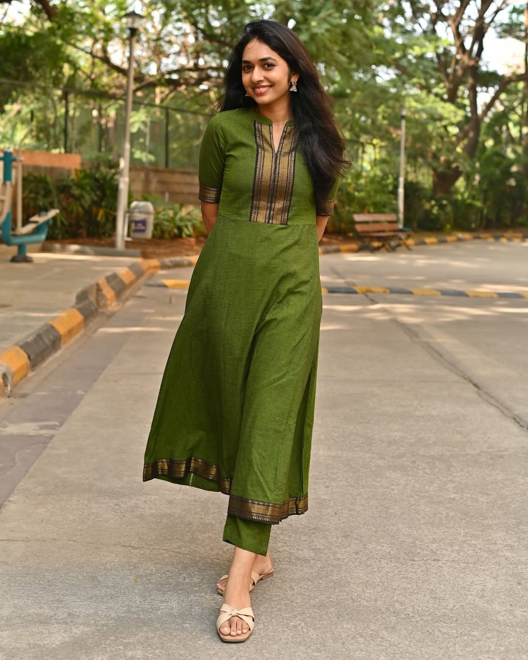 Beautiful Pure Chanderi Kurti Suit Set