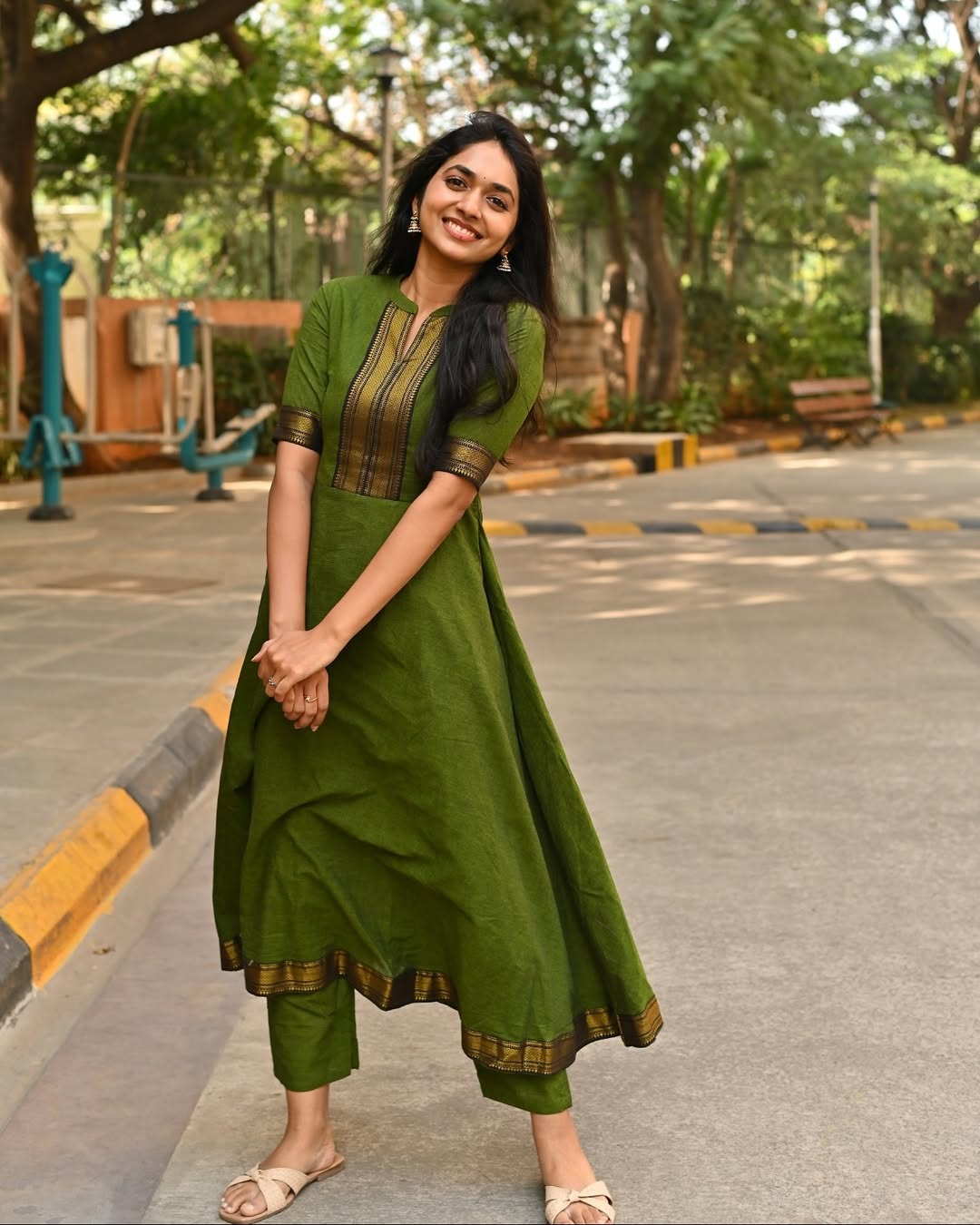 Beautiful Pure Chanderi Kurti Suit Set