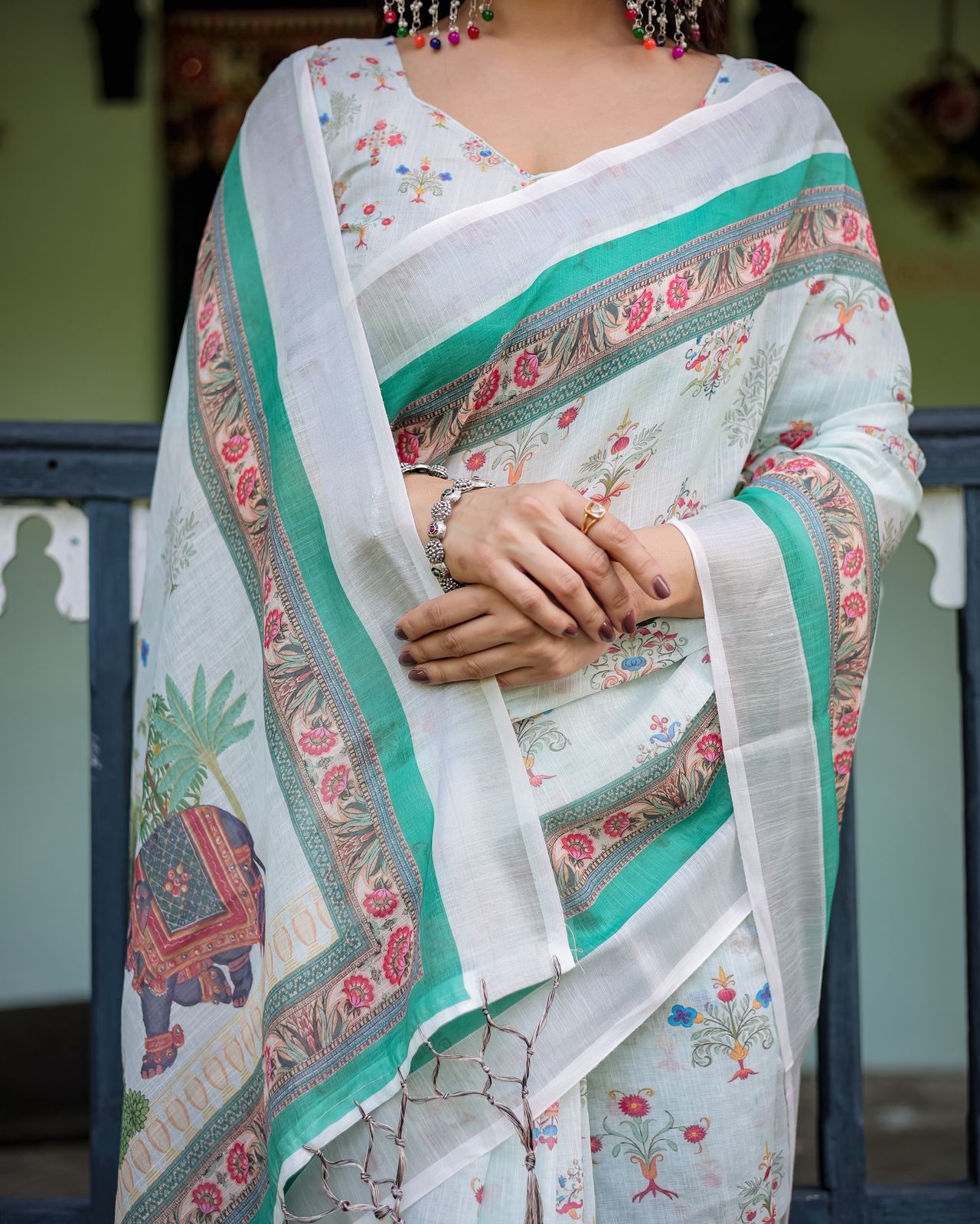 Pure Linen Saree With Royal Artistic Elephants & Floral Design Print