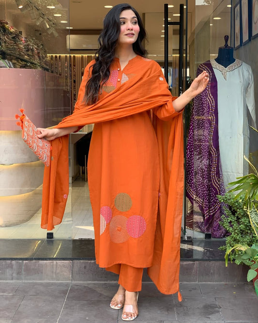 Elegant Mal Cotton Vibrant Front Pleated Kurti Pant With Dupatta Set