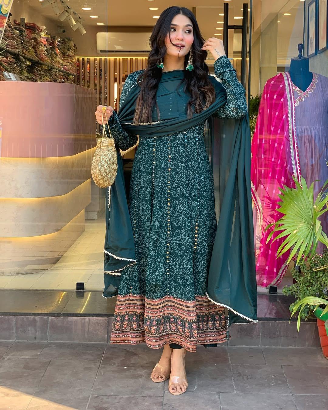 Designer Print Muslin Cotton Detailed Embroidery Kurti With Dupatta Set