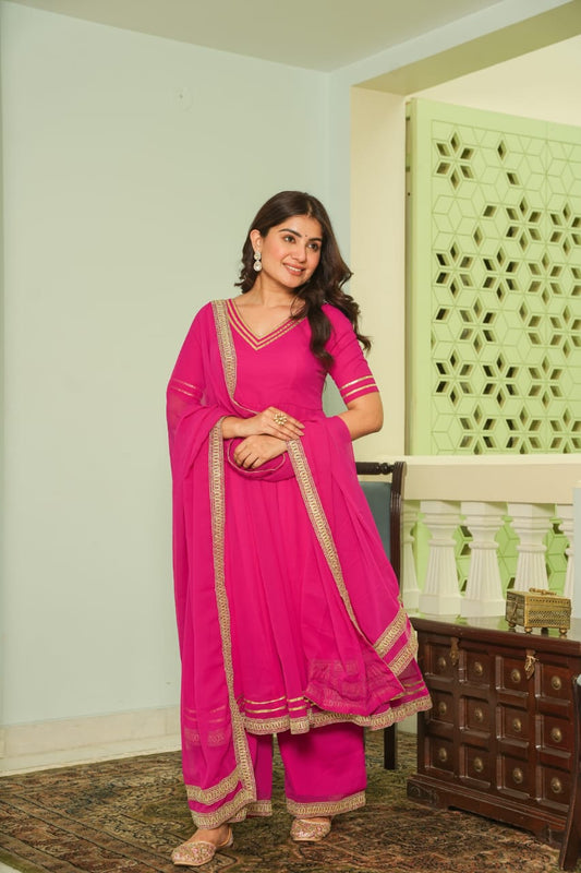 Pure Georgette Heavy Embroidery & Lace Work Anarkali Style Kurti Pant With Dupatta