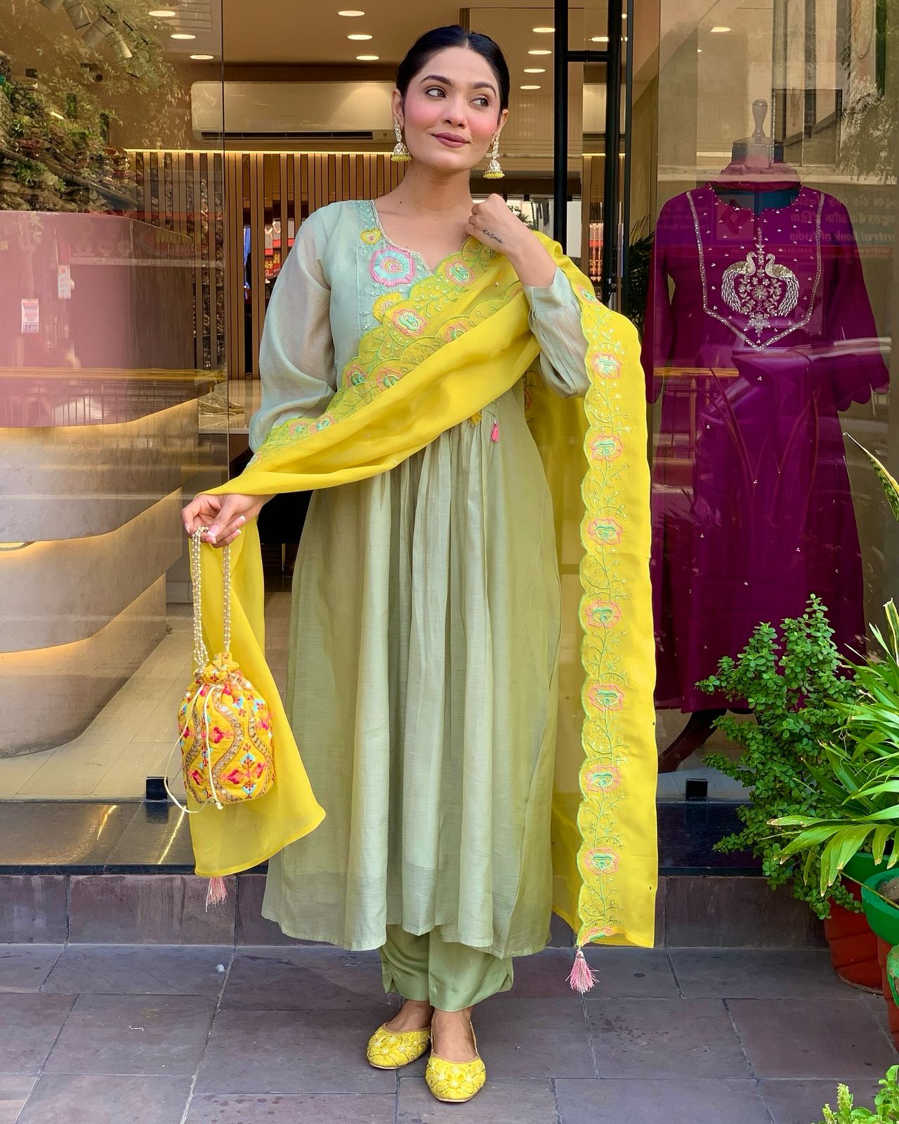 Premium Parampara Silk Embroidery Work Festive Wear Kurta Pant Dupatta Set