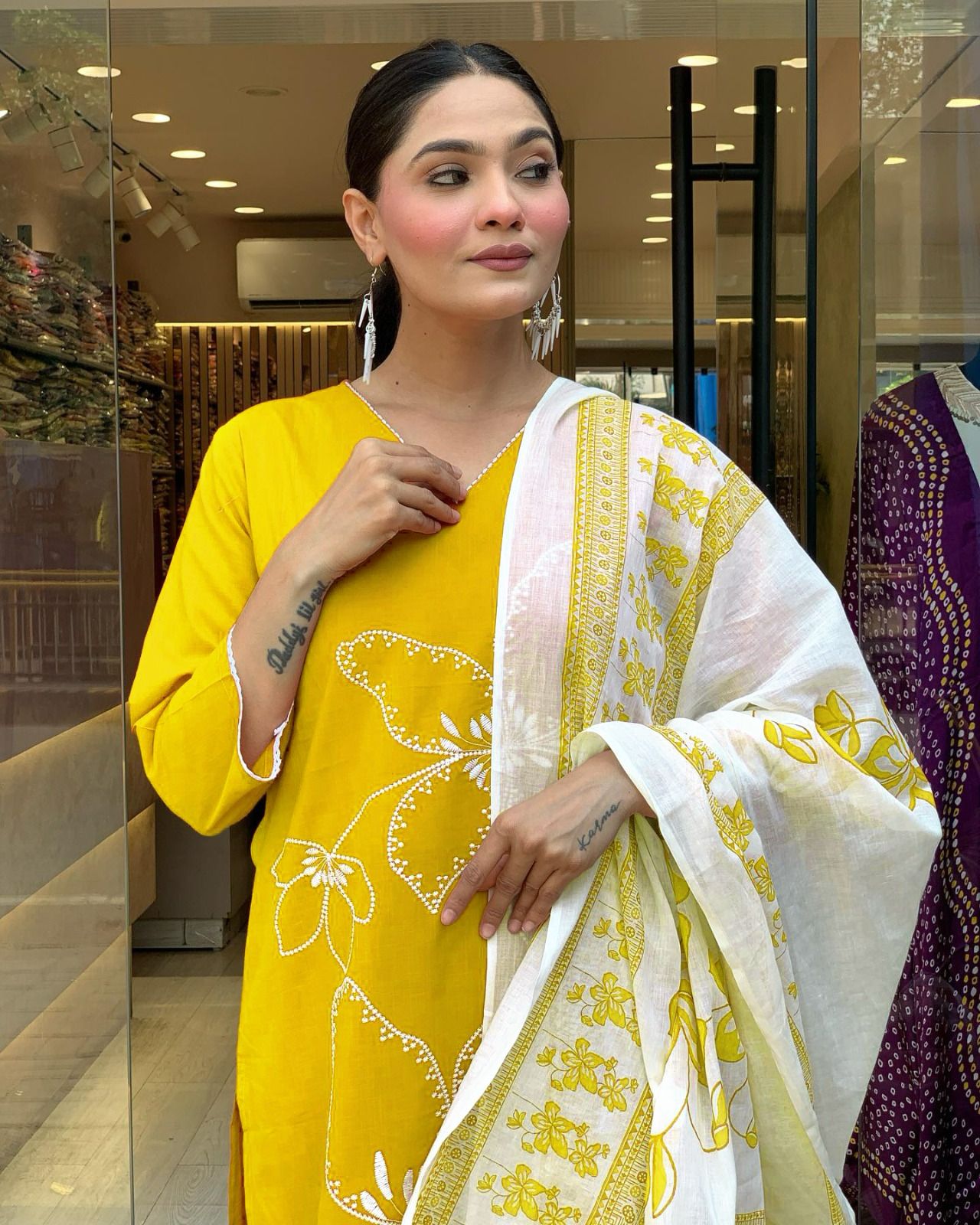 Gorgeous Viscose Chanderi Kurti Attractive Embroidery Work With Pant & Printed Dupatta Set