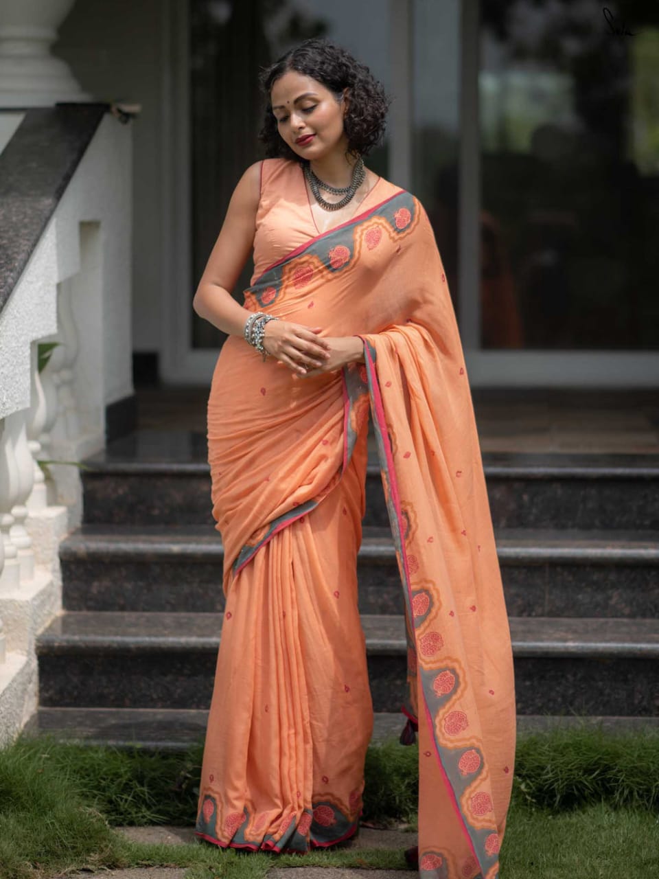 Pure Chinon Saree With Laheriya & Hand Shibori Work