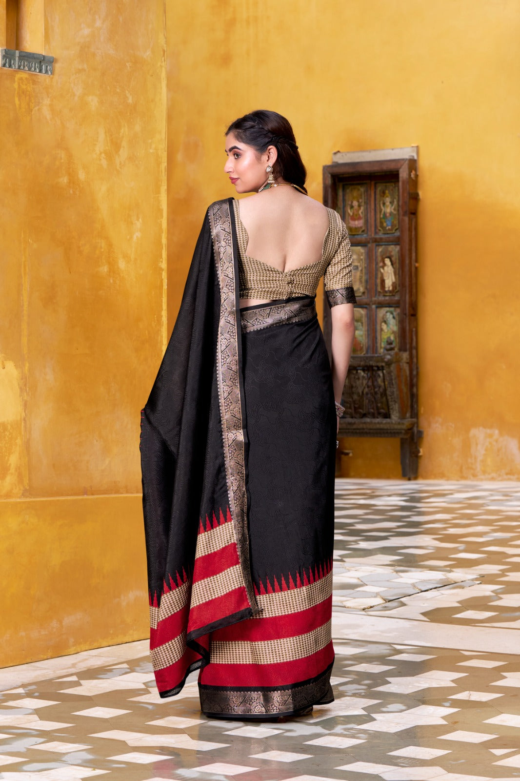 Pure Soft Poly Cotton Saree Printed With Zari Weaving Work With Blouse