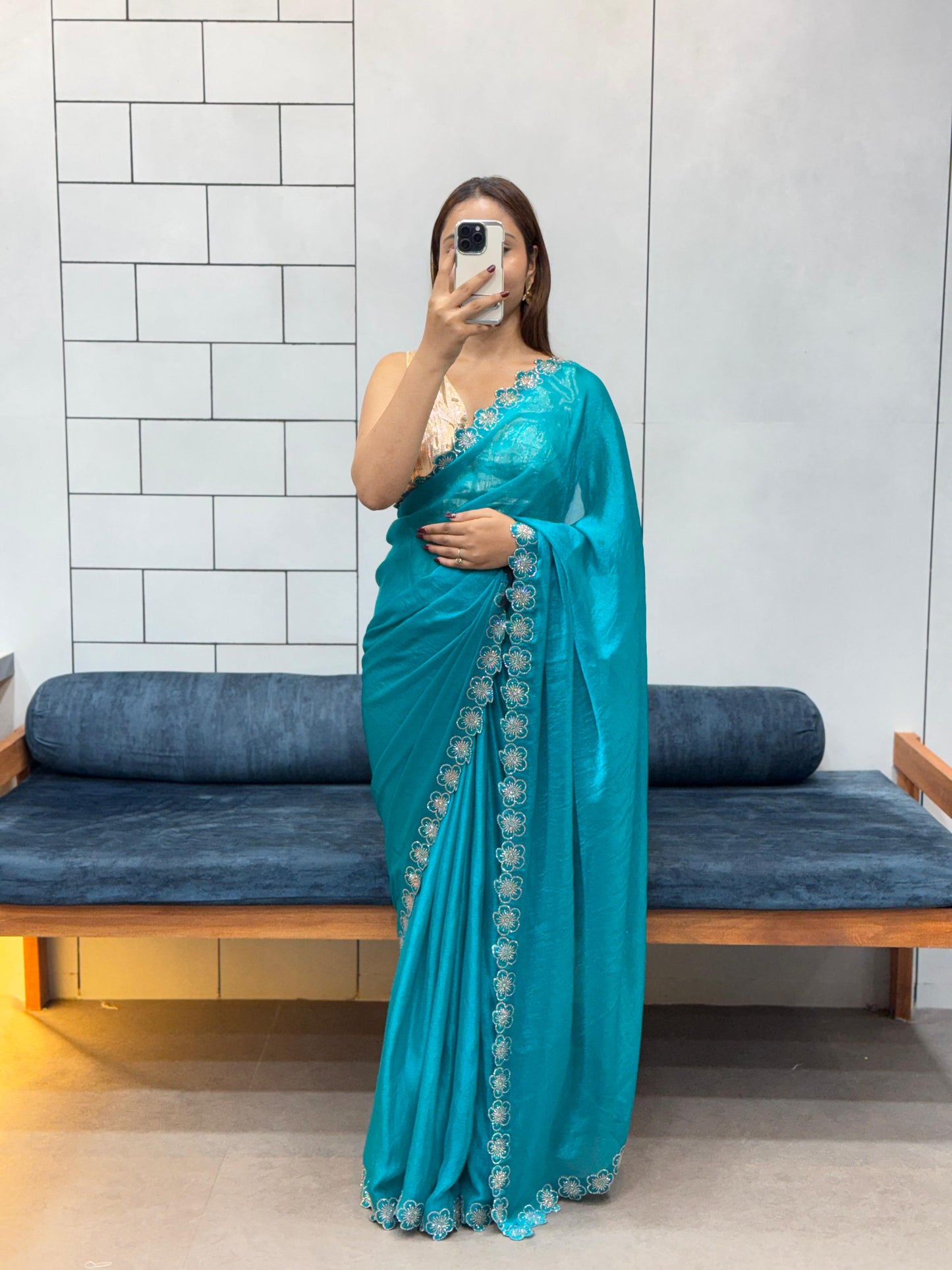 Stylish Trendy Rich Space Silk Saree With Flower Port Cut Dana & Diamond Work