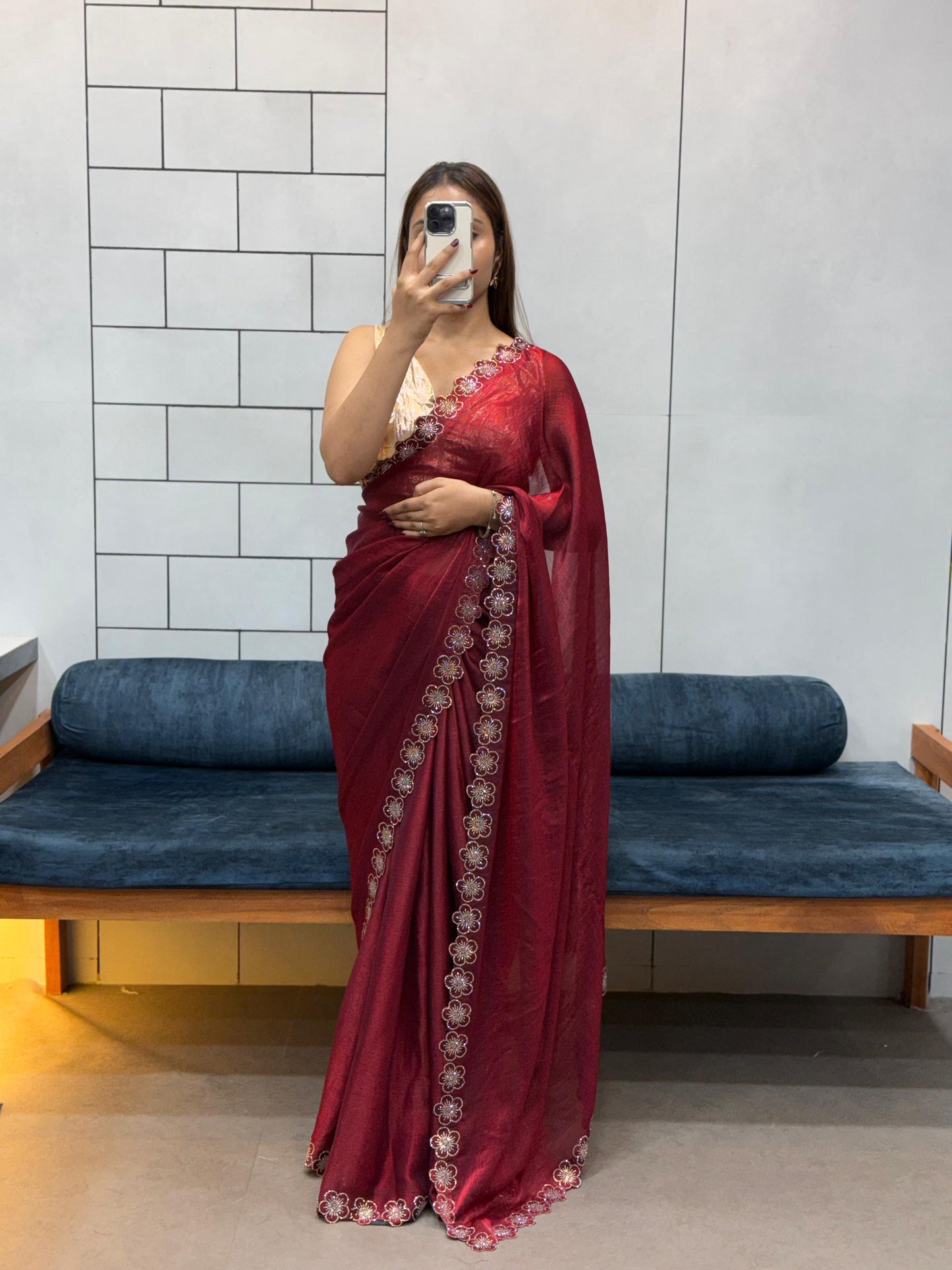Stylish Trendy Rich Space Silk Saree With Flower Port Cut Dana & Diamond Work