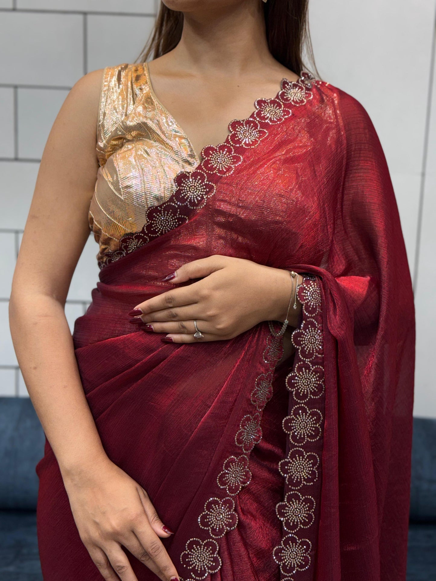 Stylish Trendy Rich Space Silk Saree With Flower Port Cut Dana & Diamond Work