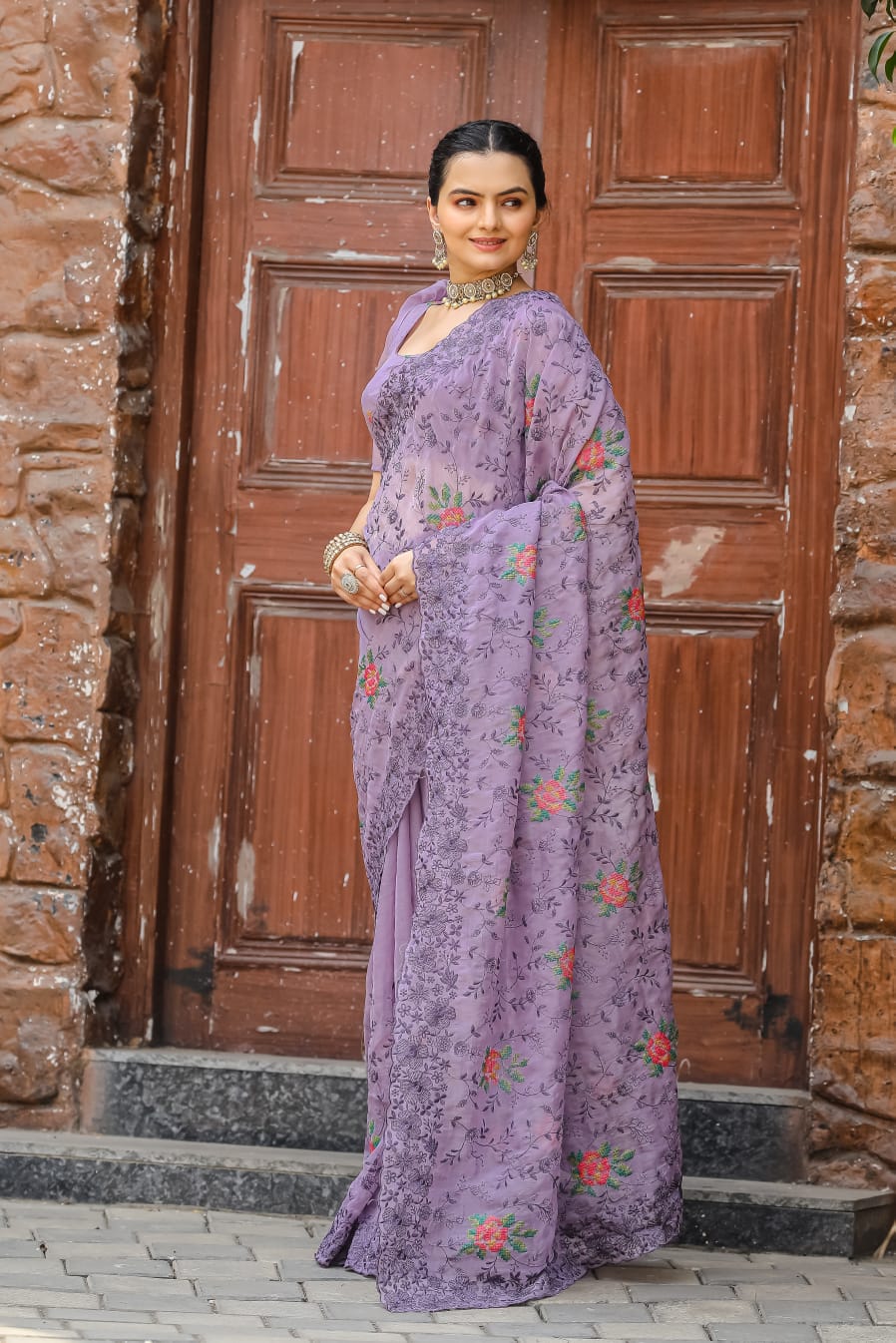 Pure Shiny Chiffon Saree With Zari Cutwork & Embroidery Work