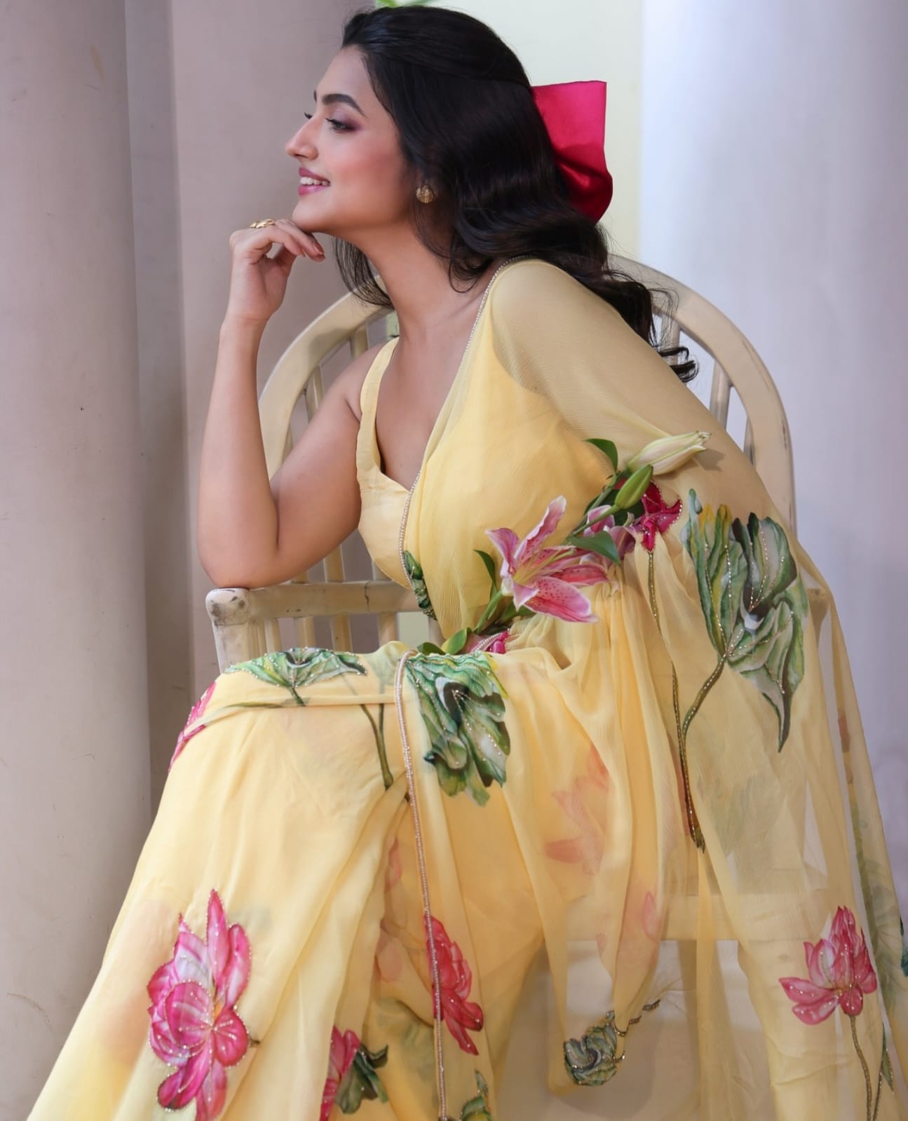 Celebrity Style Soft Faux Georgette Saree With Floral Print & Khatli Handwork