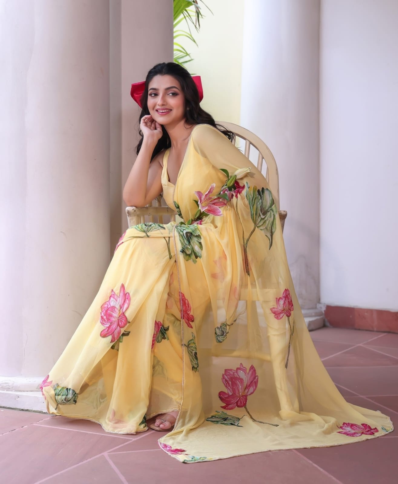 Celebrity Style Soft Faux Georgette Saree With Floral Print & Khatli Handwork