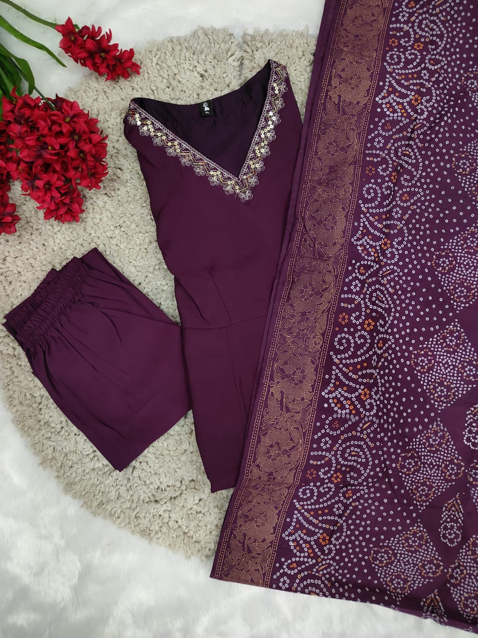 Exclusive PV Chanderi Kurti With Embroidery Work On Neck WIth Pant & Printed Dupatta
