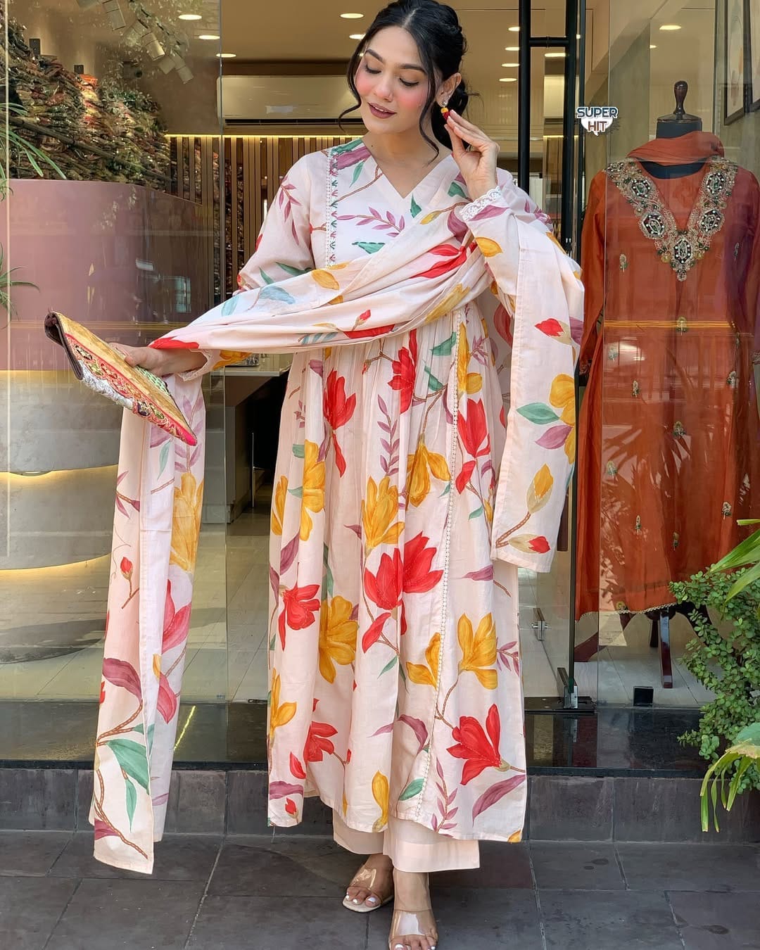 New Beautiful Printed D Cotton Stylish Kurti With Pant & Dupatta