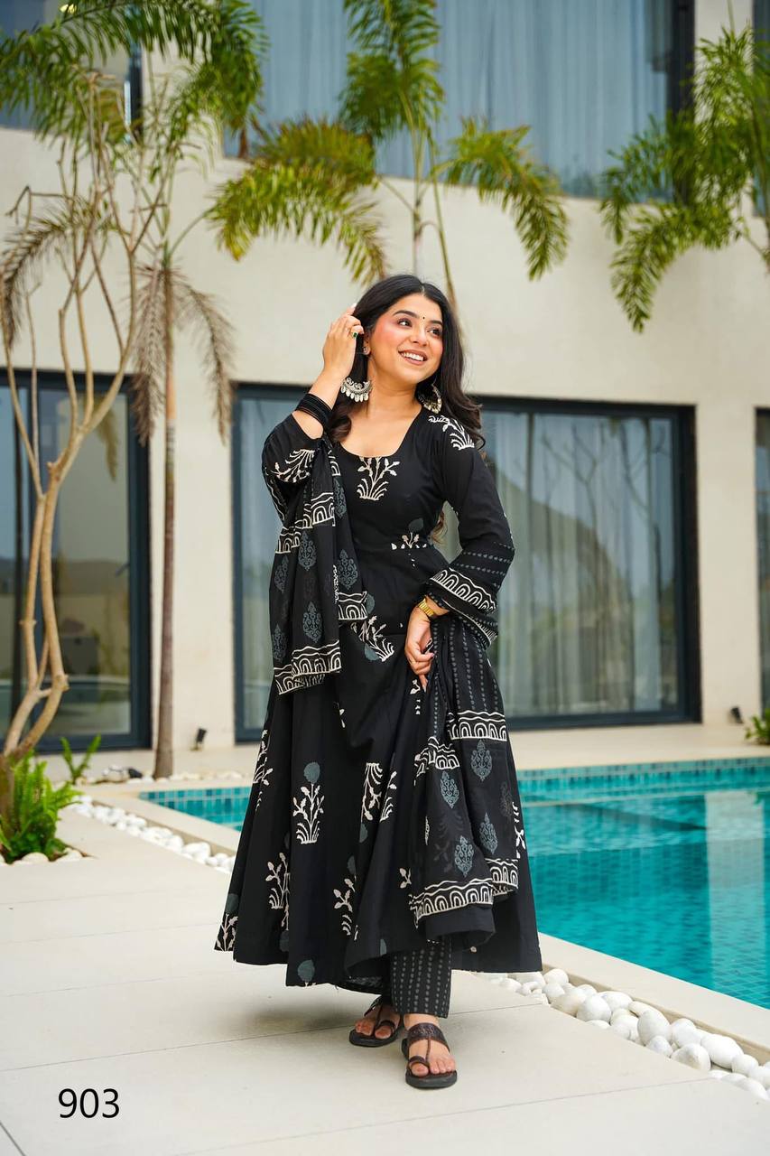 Festive & Wedding Party Wear Gher Style Pure Mal Cotton Printed Kurta Pant With Dupatta