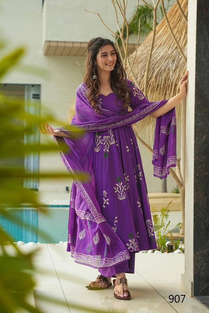 Festive & Wedding Party Wear Gher Style Pure Mal Cotton Printed Kurta Pant With Dupatta