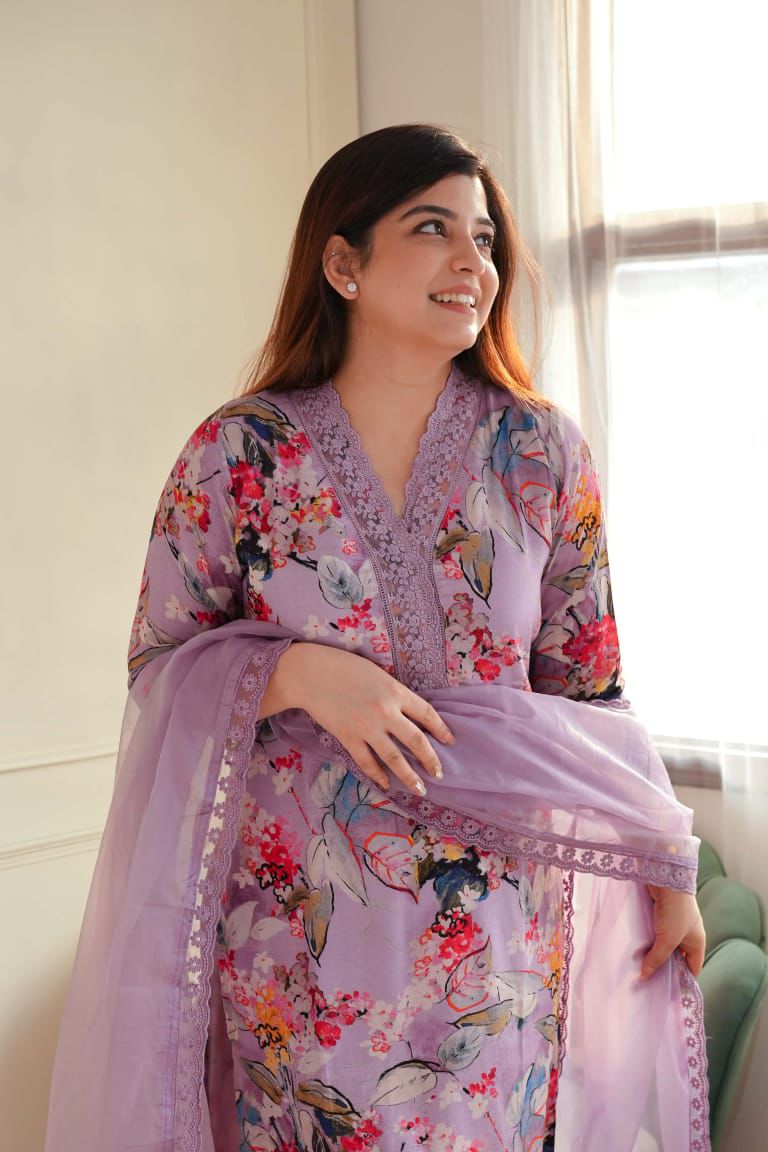 Beautiful Soft Georgette Silk Printed Embroidery & Lace Work Kurta With Pant & Dupatta