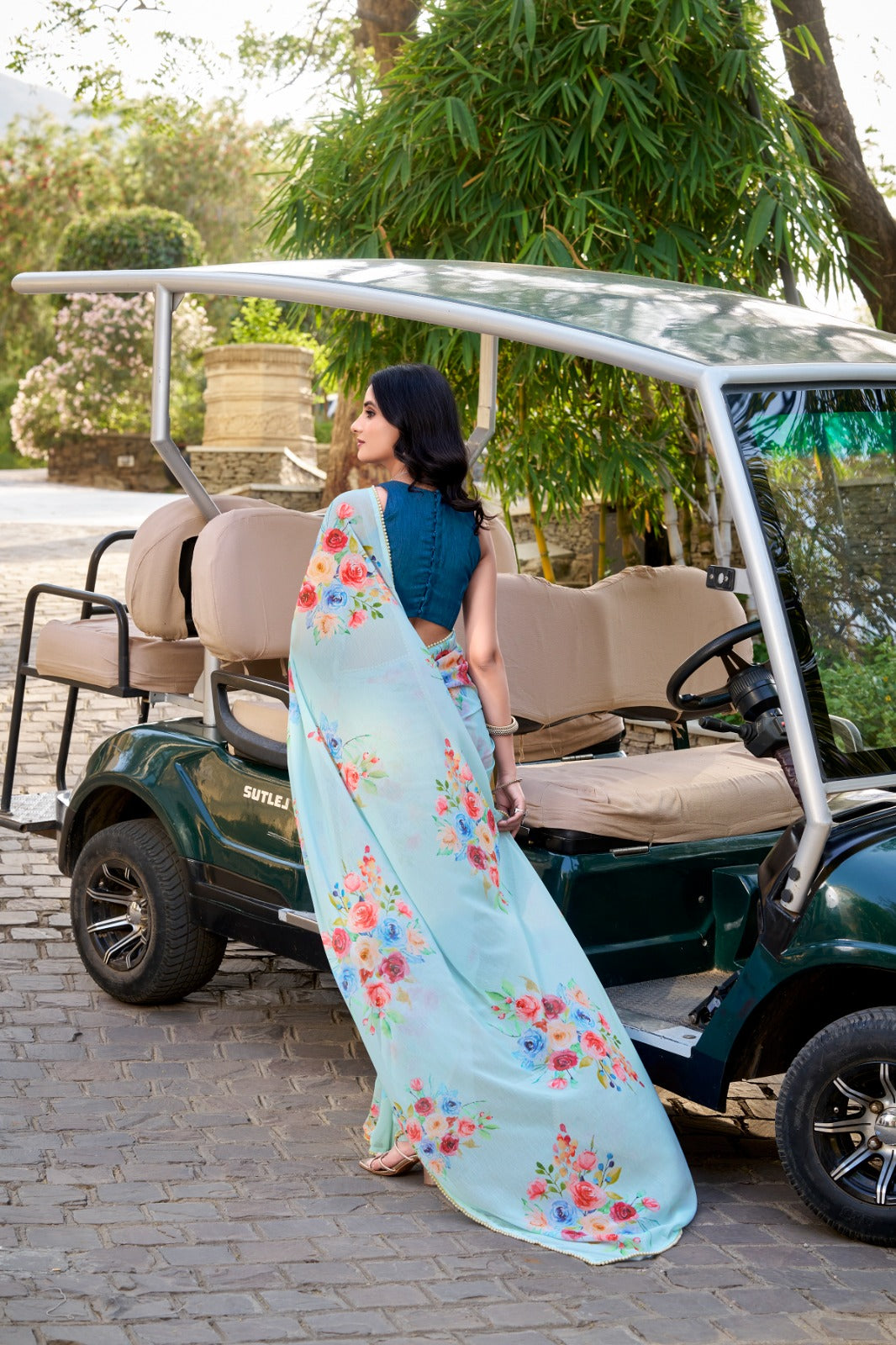 Stylish Charm Weightless Marble Fabric Printed Saree With Pearl Lace Border Work