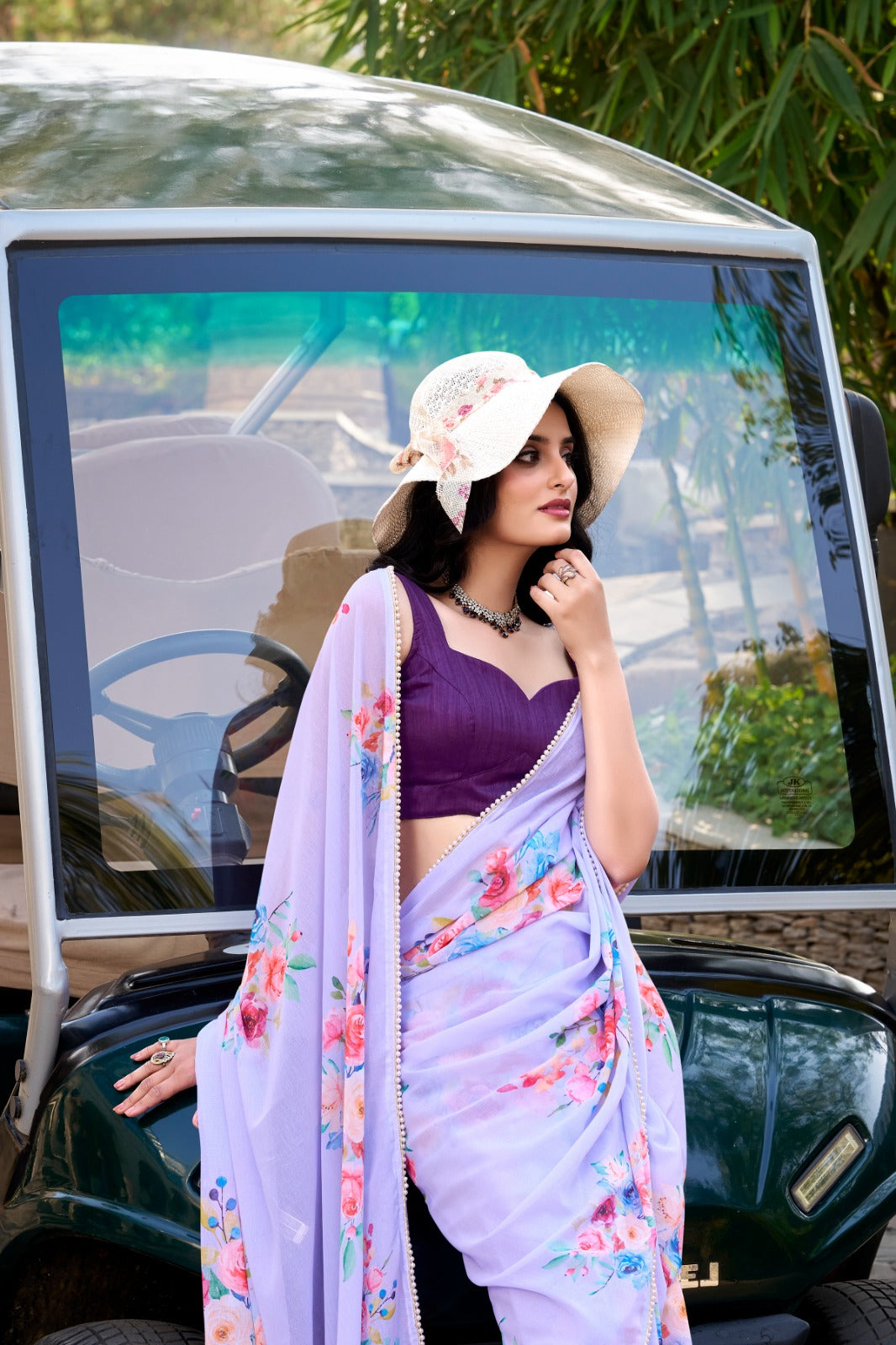Stylish Charm Weightless Marble Fabric Printed Saree With Pearl Lace Border Work