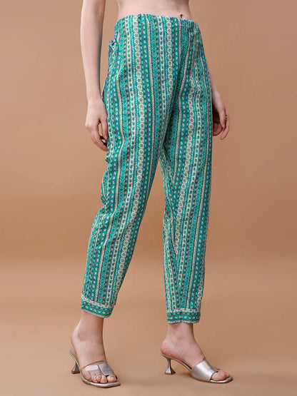 Women's Blue Embroidered & Floral Printed Cotton Kurta Pant With Dupatta