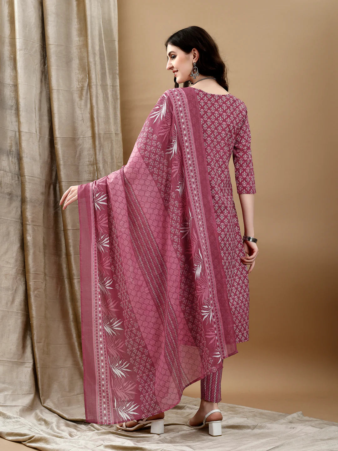 Ethnic Motifs Printed Pink Cotton Kurta Pant With Dupatta