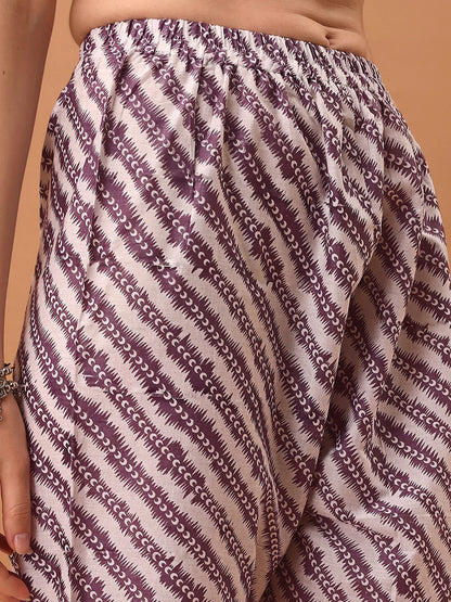 Women's Lavender Mirror work Embroidered & Floral Printed Cotton Kurta Pant With Dupatta