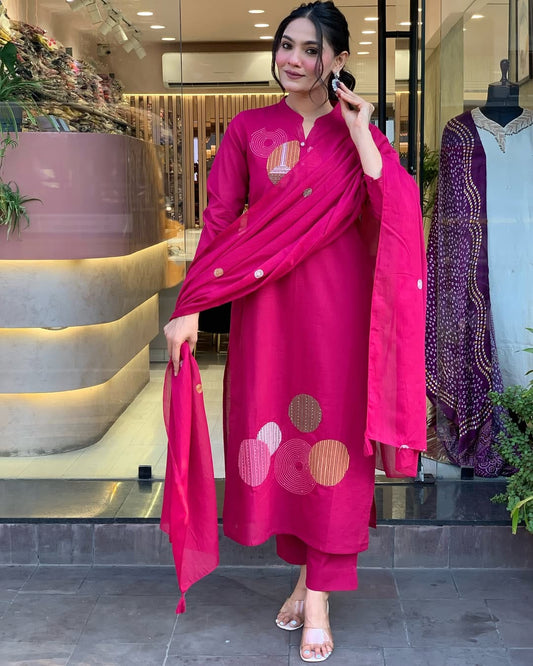 Elegant Mal Cotton Vibrant Front Pleated Kurti Pant With Dupatta Set