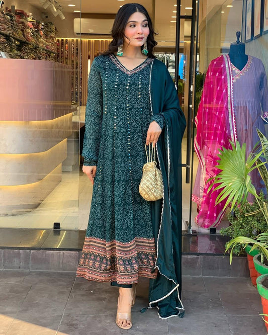 Designer Print Muslin Cotton Detailed Embroidery Kurti With Dupatta Set