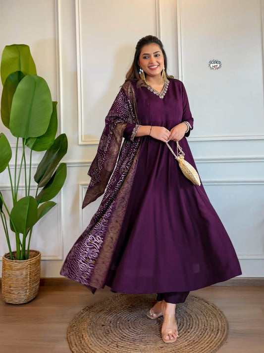 Exclusive PV Chanderi Kurti With Embroidery Work On Neck WIth Pant & Printed Dupatta