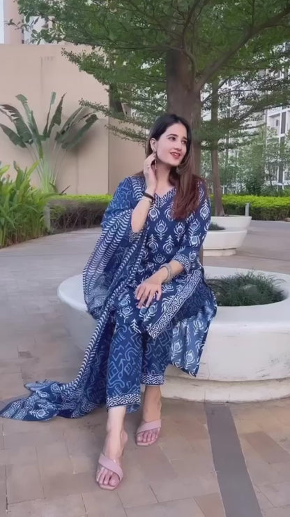 Indigo Blue Peacock Feather Printed Premium Soft Cotton Kurta Pant With Dupatta